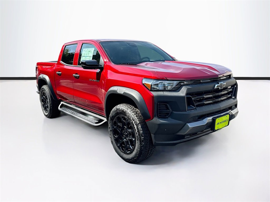 2026 Chevrolet Colorado Trail Boss photo 3