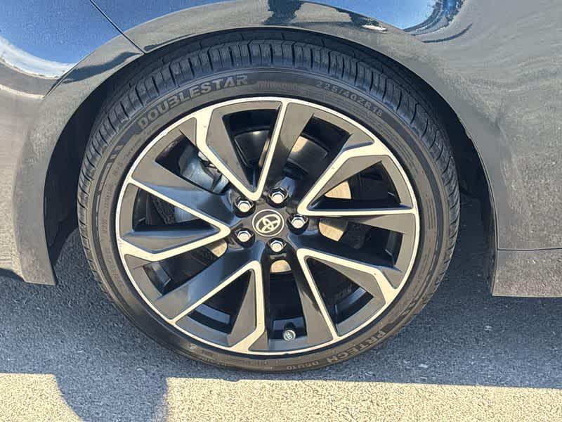 2020 Toyota Corolla XSE photo 12
