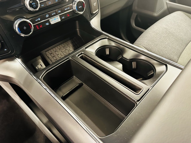 2025 Ford F-150 XLT photo 29