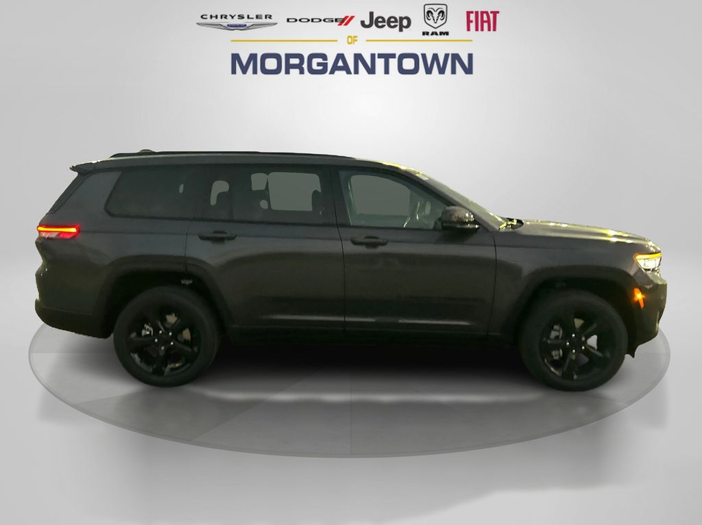 2025 Jeep Grand Cherokee Altitude X photo 3