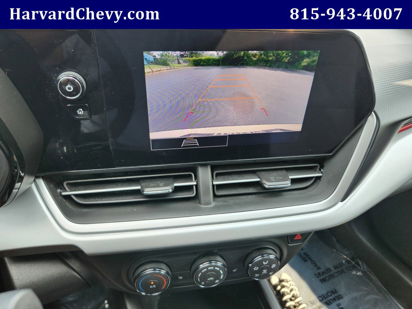 2024 Chevrolet Trax photo 7