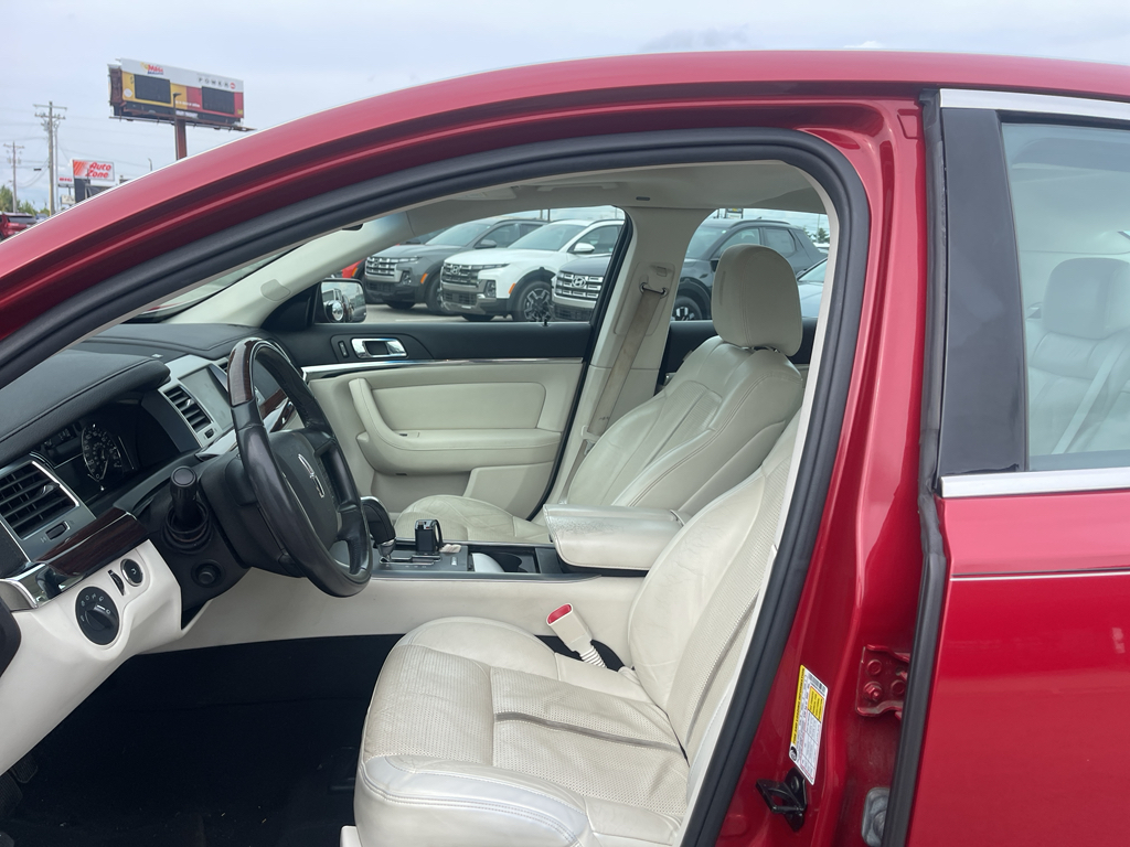 2009 Lincoln MKS Base photo 10