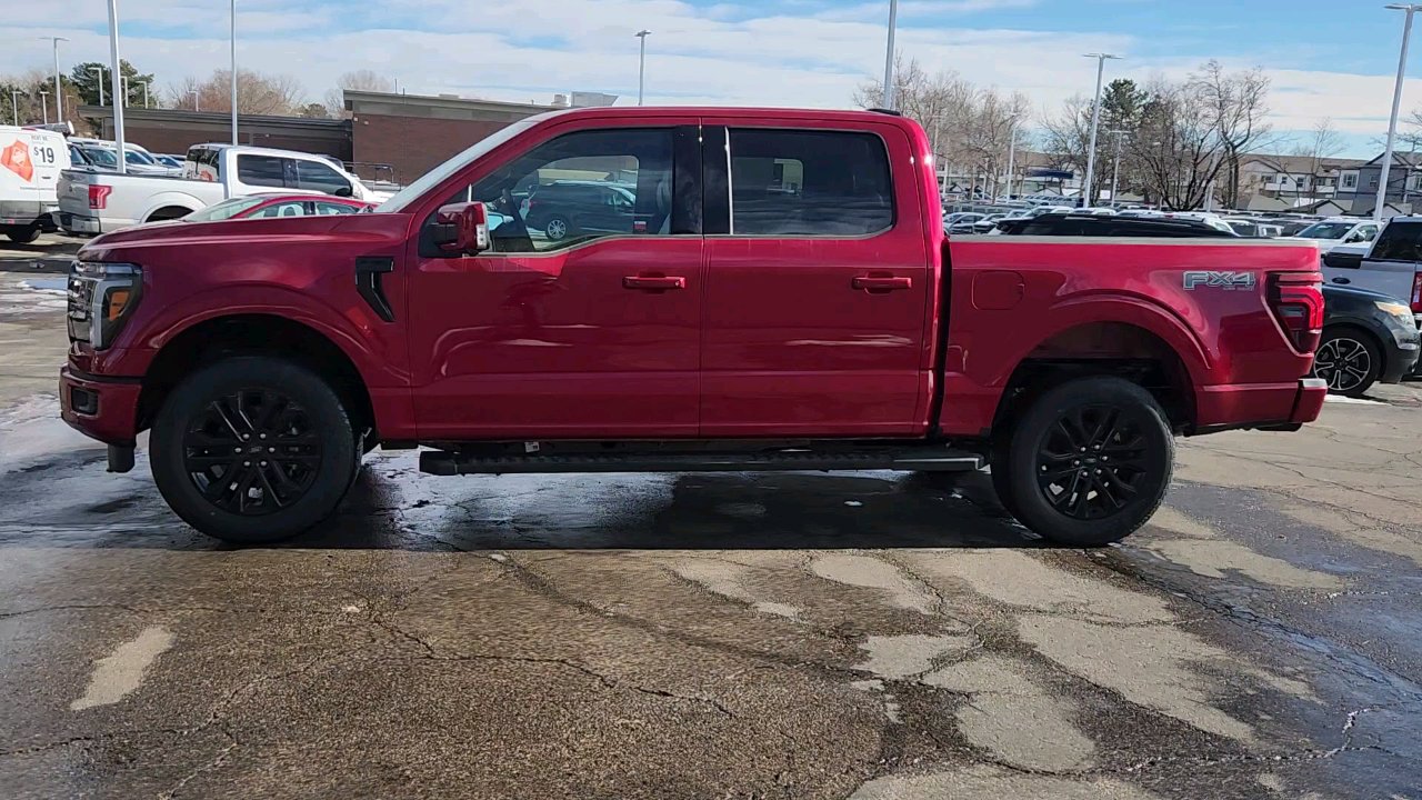 2025 Ford F-150 Lariat photo 2