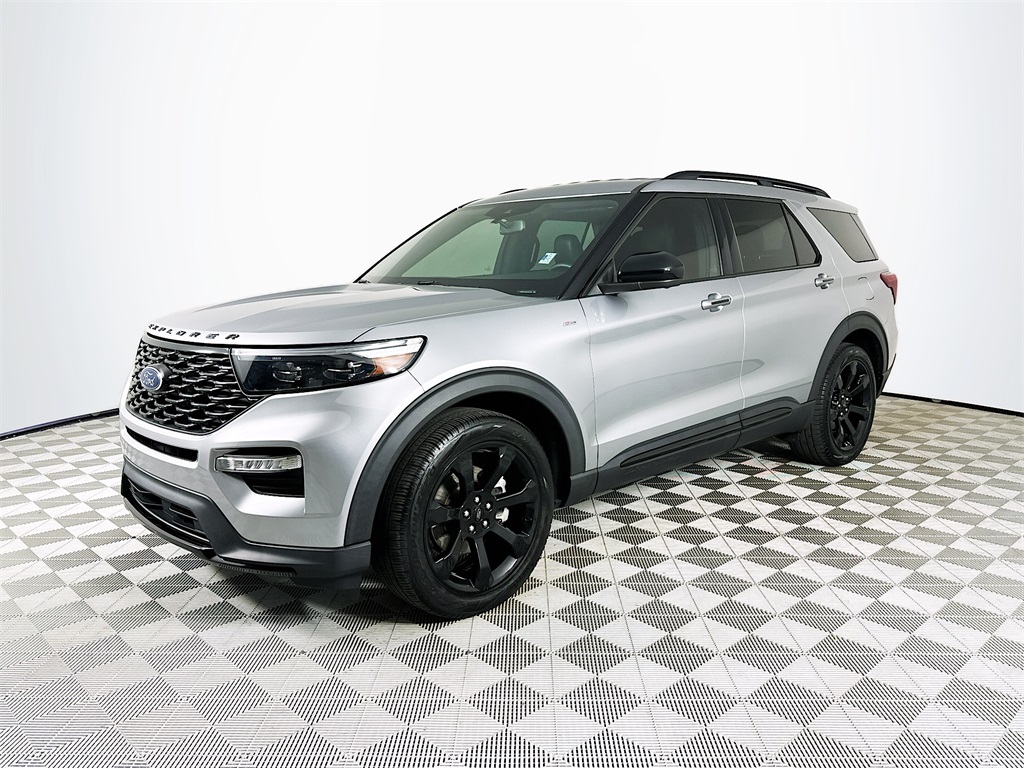 2023 Ford Explorer ST-Line photo 3