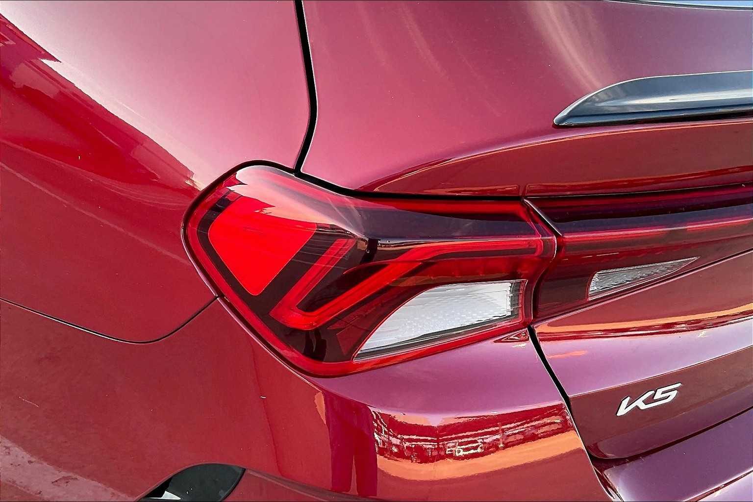2023 Kia K5 GT-Line photo 24