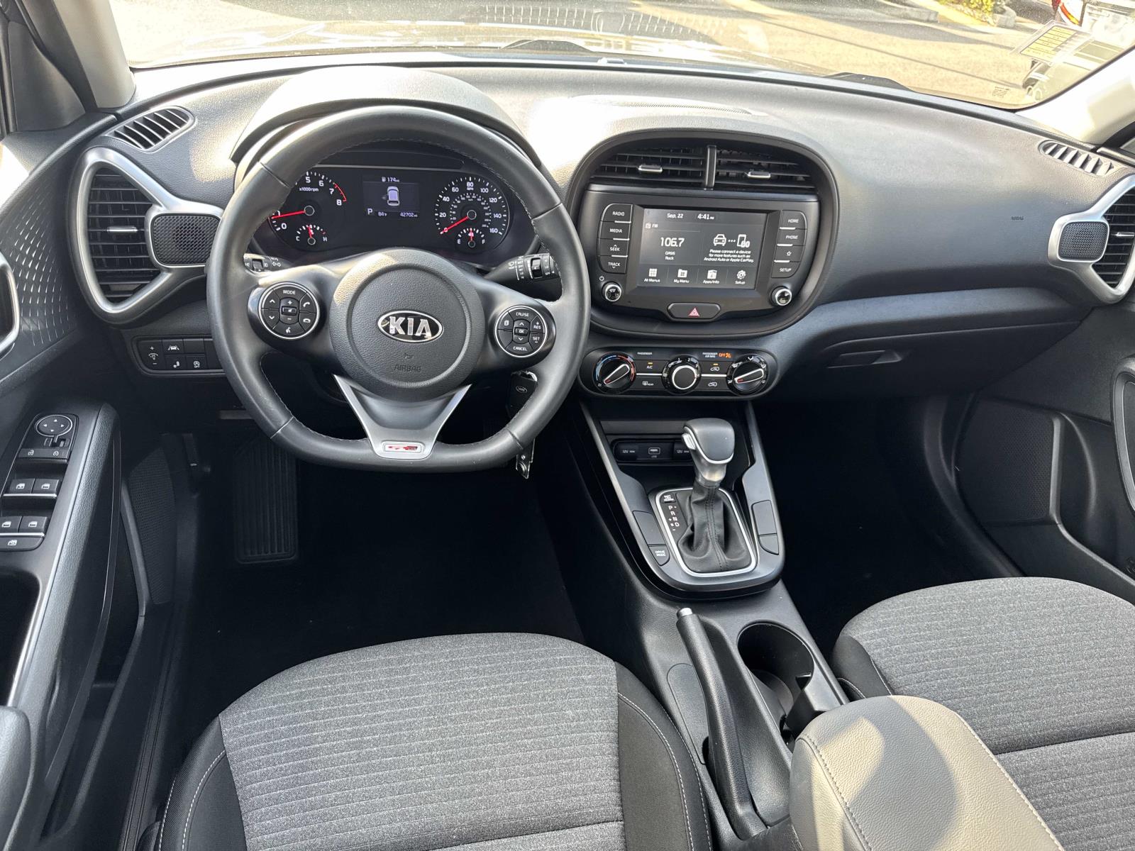 2021 Kia Soul 2.5i Sport photo 12