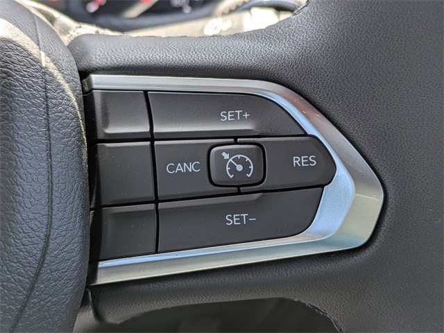 2025 Jeep Compass Latitude photo 24