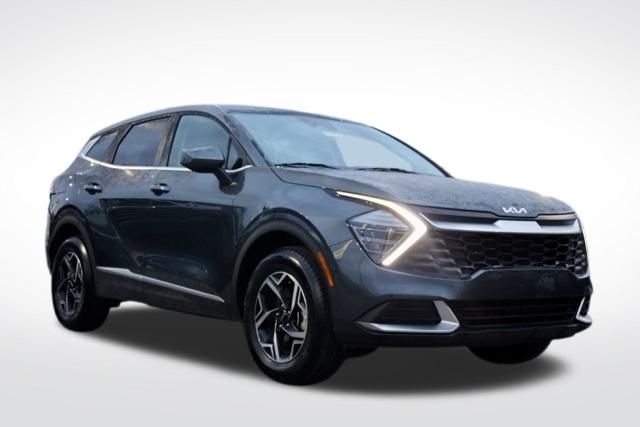 2024 Kia Sportage LX's photo