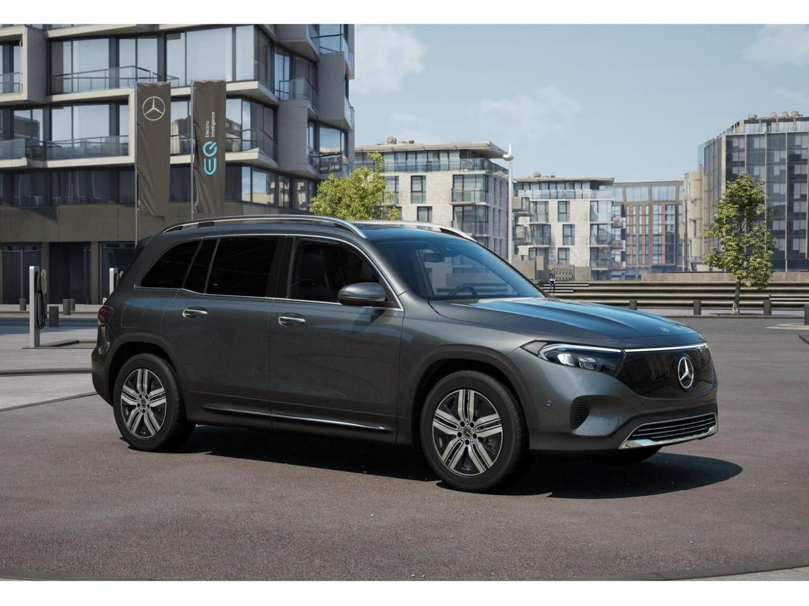 2025 Mercedes Benz EQB 300 4MATIC photo 12