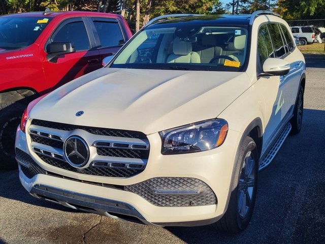 2023 Mercedes Benz GLS 450 4MATIC photo 4