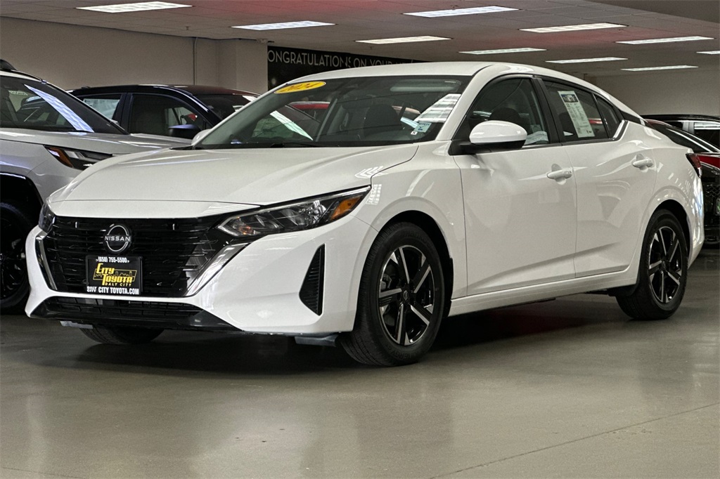 2024 Nissan Sentra SV photo 8