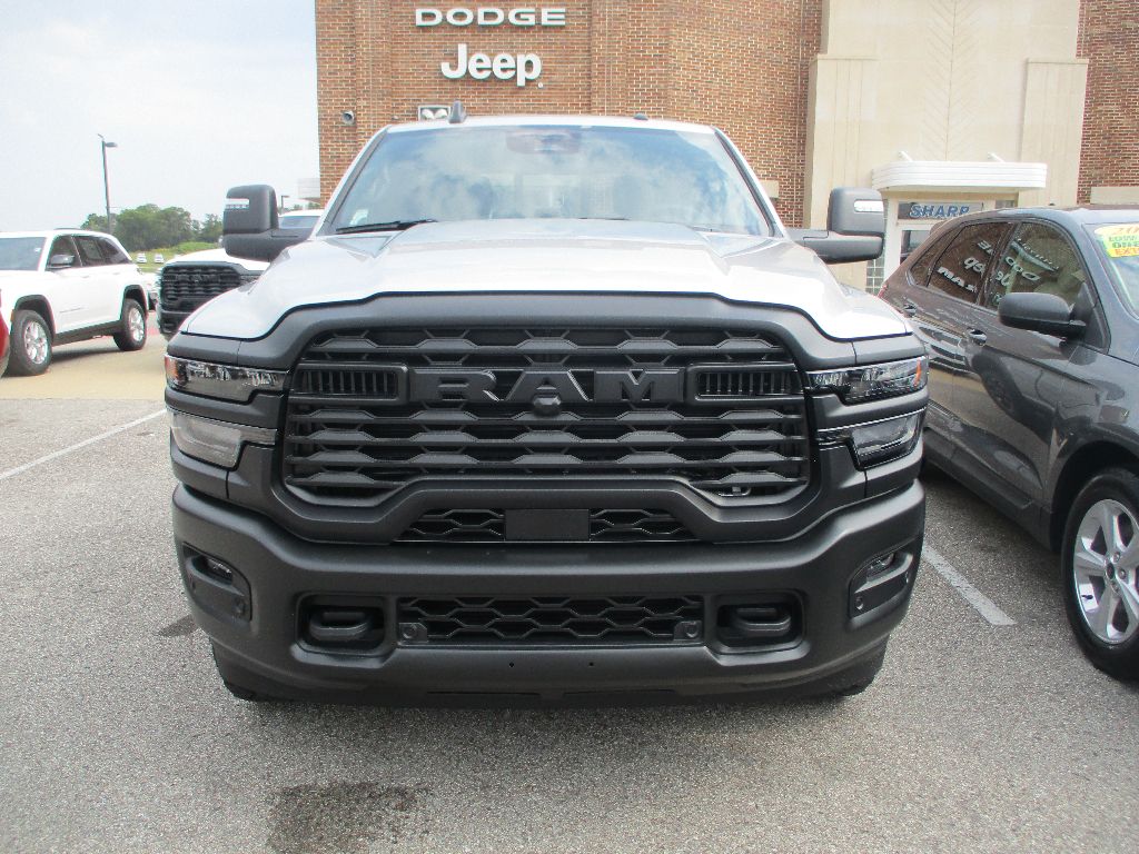 2026 Ram 2500 Tradesman photo 2