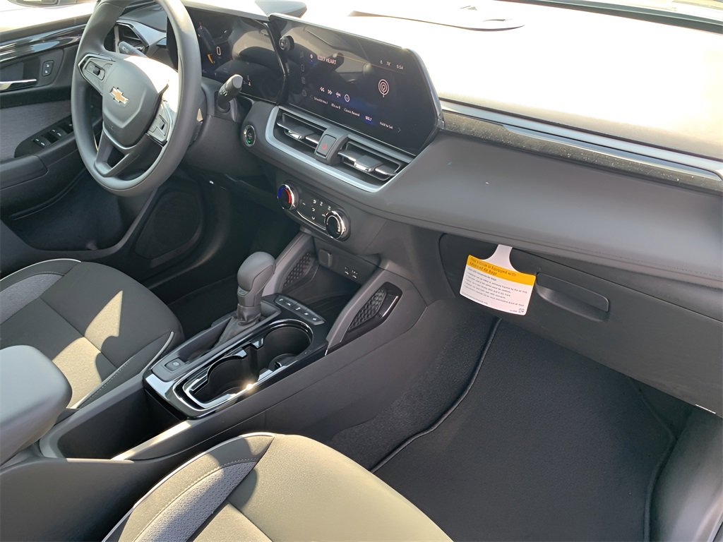2026 Chevrolet Trailblazer LS photo 14