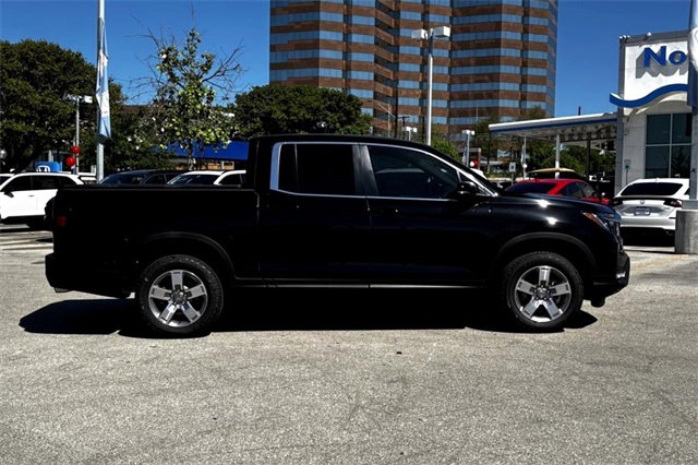 2025 Honda Ridgeline RTL photo 4