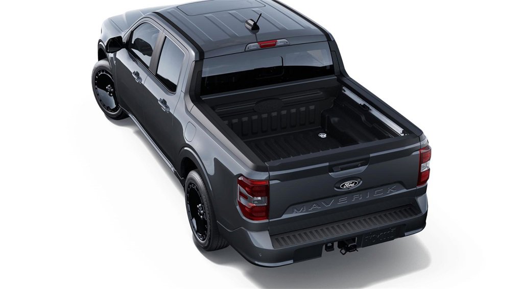 2025 Ford Maverick photo 2