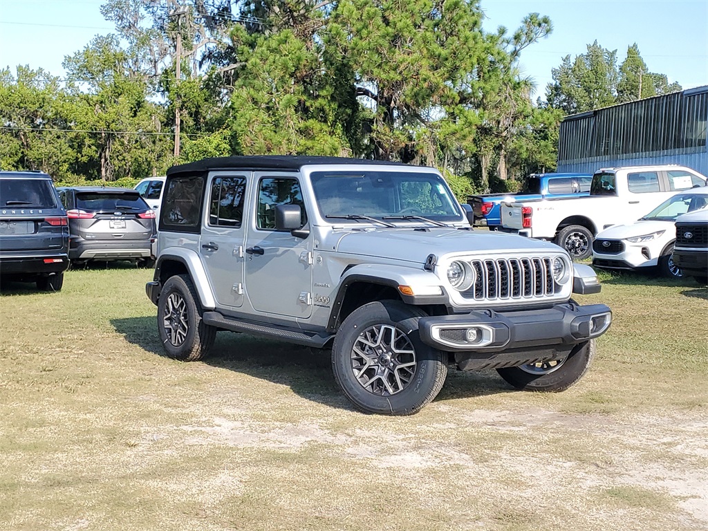2024 Jeep Wrangler Sahara photo 33