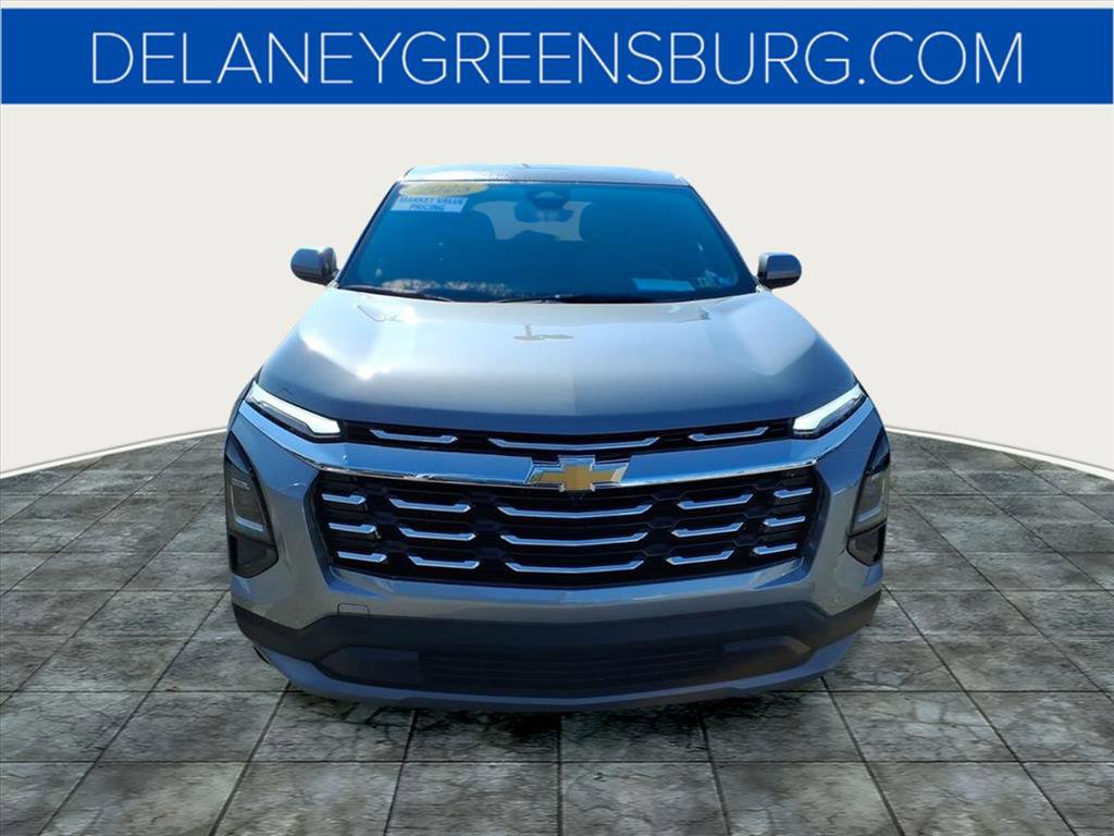2025 Chevrolet Equinox LT photo 9