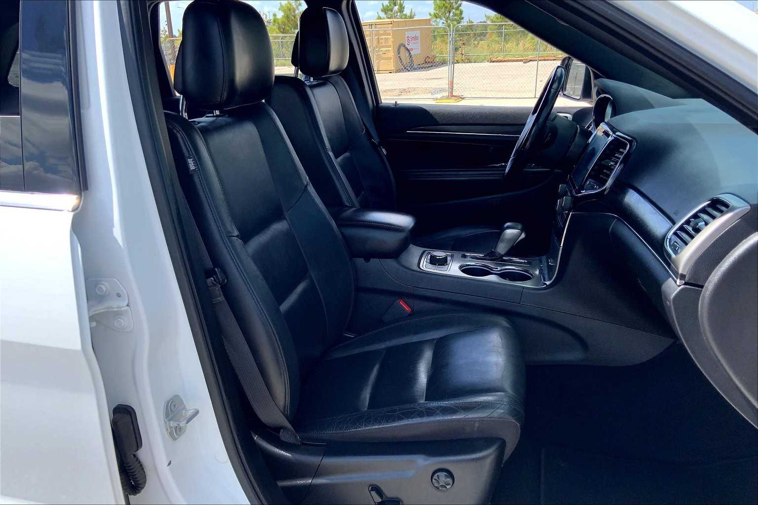 2020 Jeep Grand Cherokee Limited photo 7