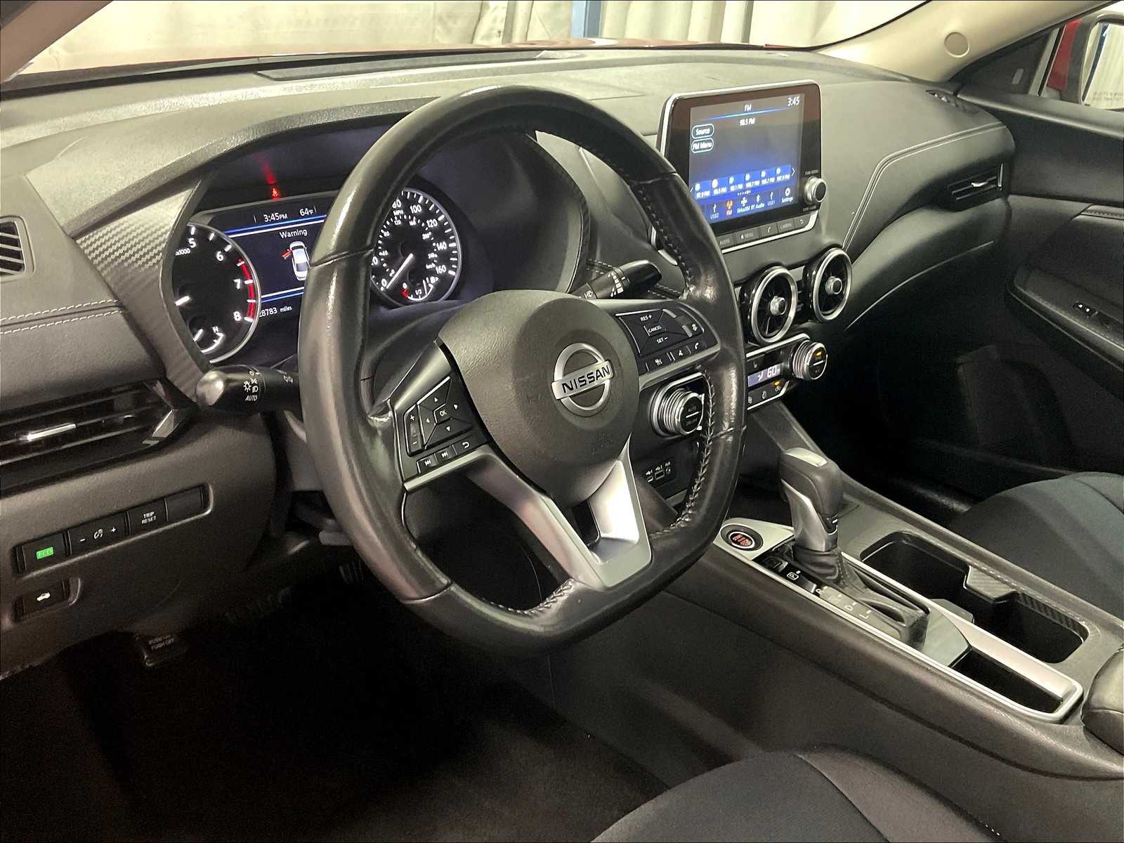 2023 Nissan Sentra SV photo 8