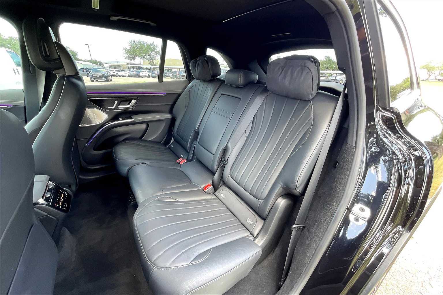 2023 Mercedes Benz EQS SUV 450 photo 19