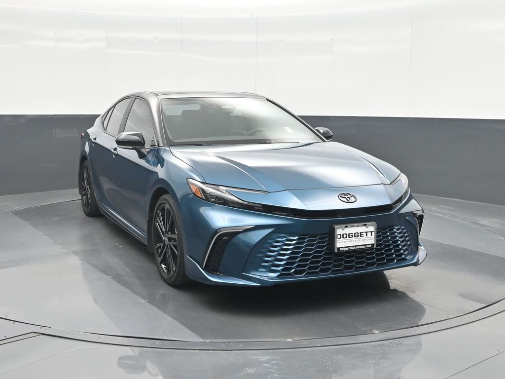 2025 Toyota Camry XSE photo 6