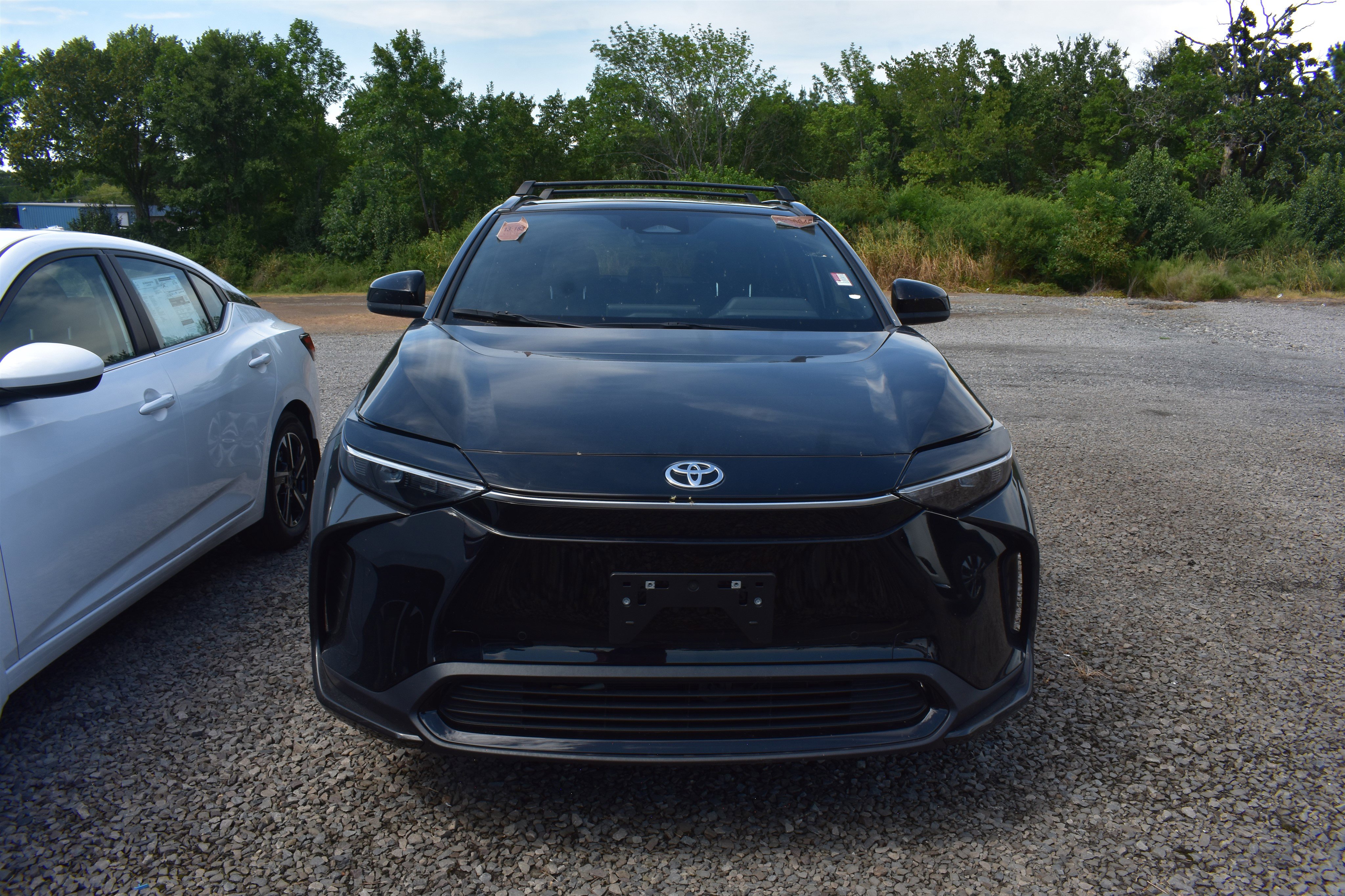 Used 2024 Toyota bZ4X XLE with VIN JTMAAAAA1RA040772 for sale in Conway, AR