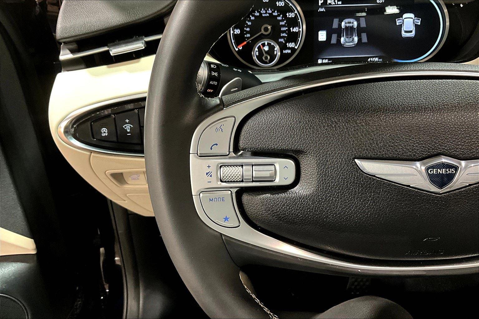 2025 Genesis GV70 2.5T photo 16