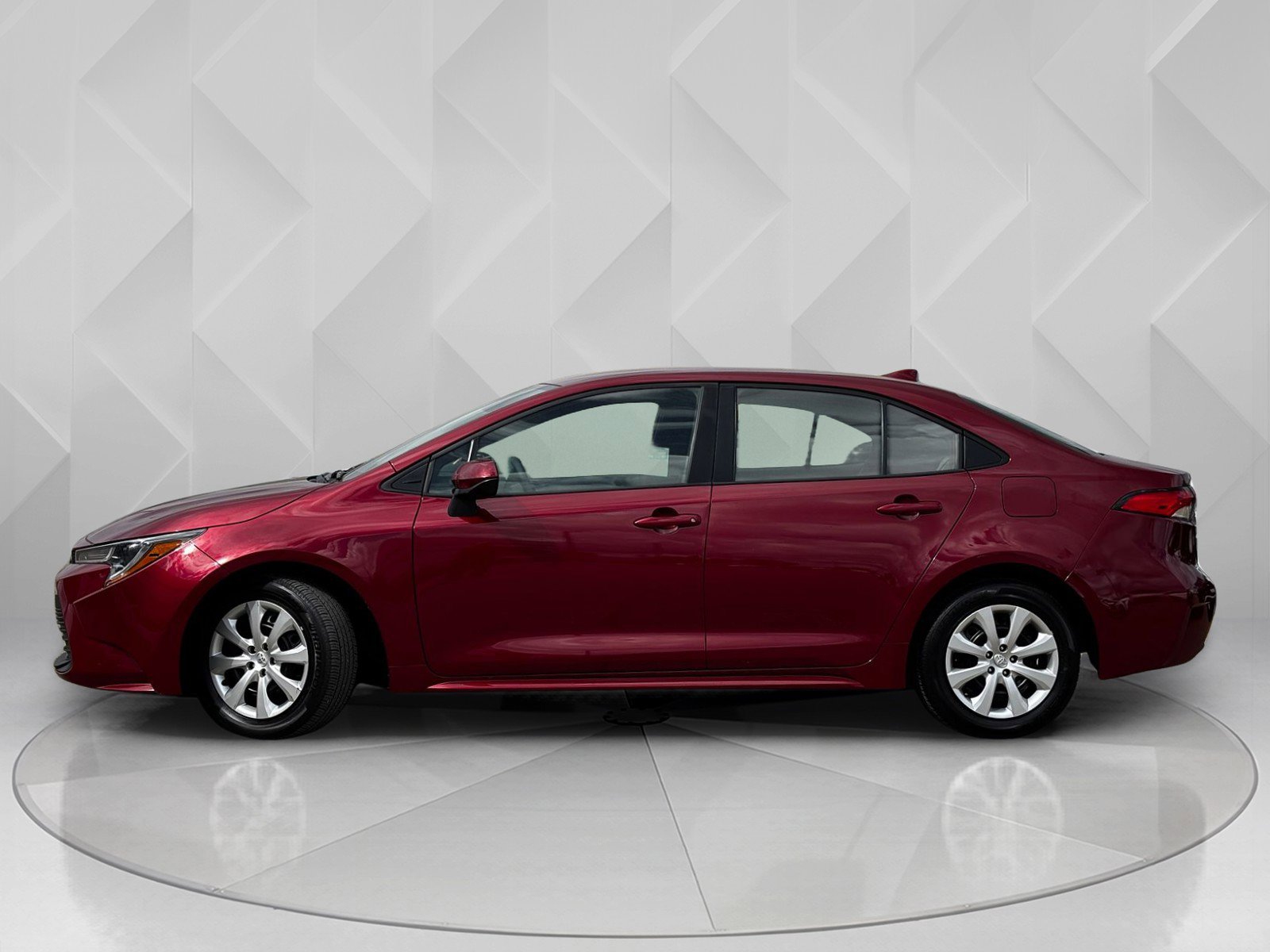 2024 Toyota Corolla LE photo 2