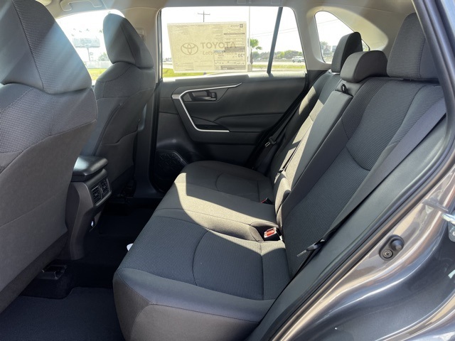 2025 Toyota RAV4 LE photo 13