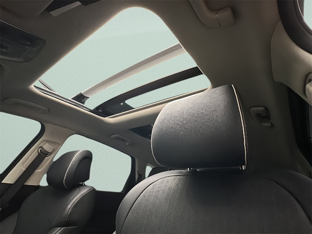 2023 Genesis GV80 2.5T Prestige photo 10
