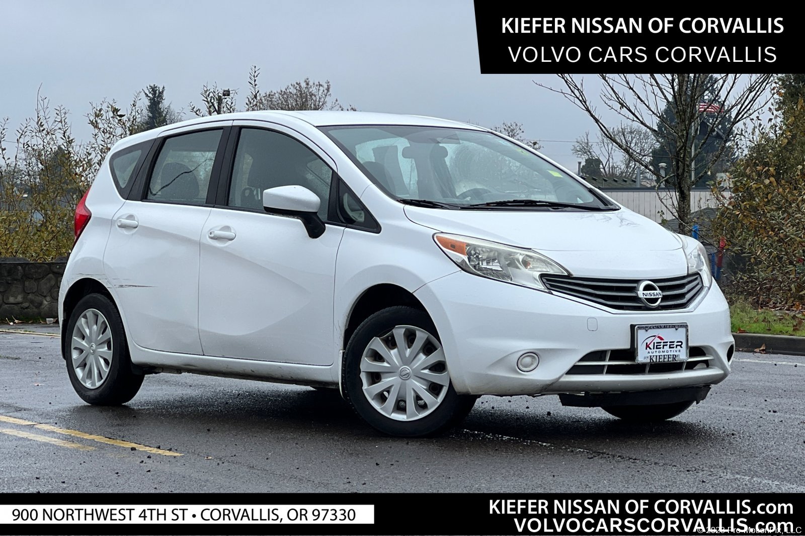 2016 Nissan Versa Note S Plus's photo