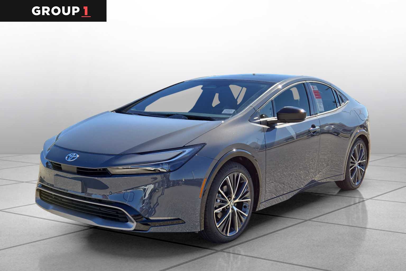 2026 Toyota Prius XLE's photo