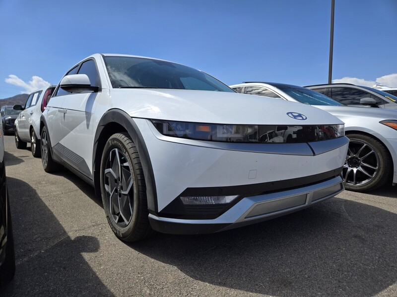 2023 Hyundai Ioniq 5 SEL photo 2