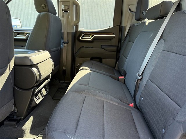 2022 Chevrolet Silverado 1500 LT photo 17