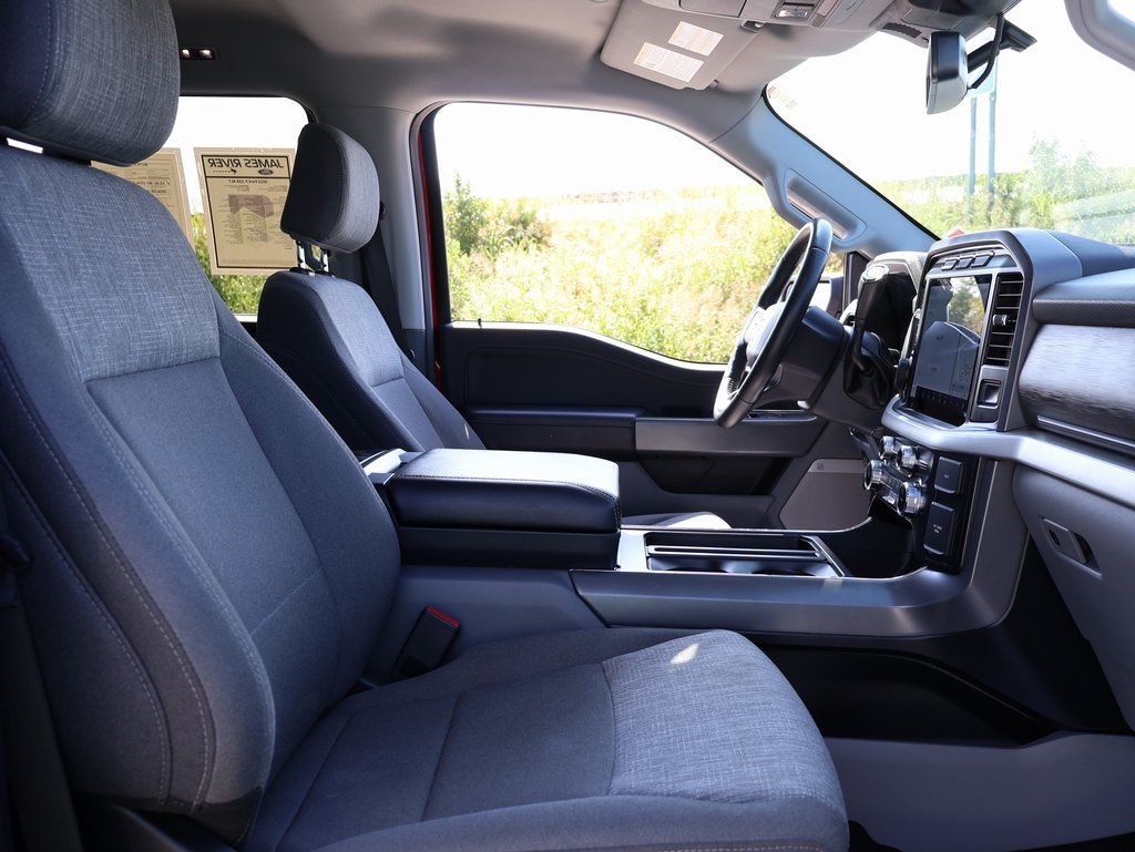 2022 Ford F-150 XLT photo 9
