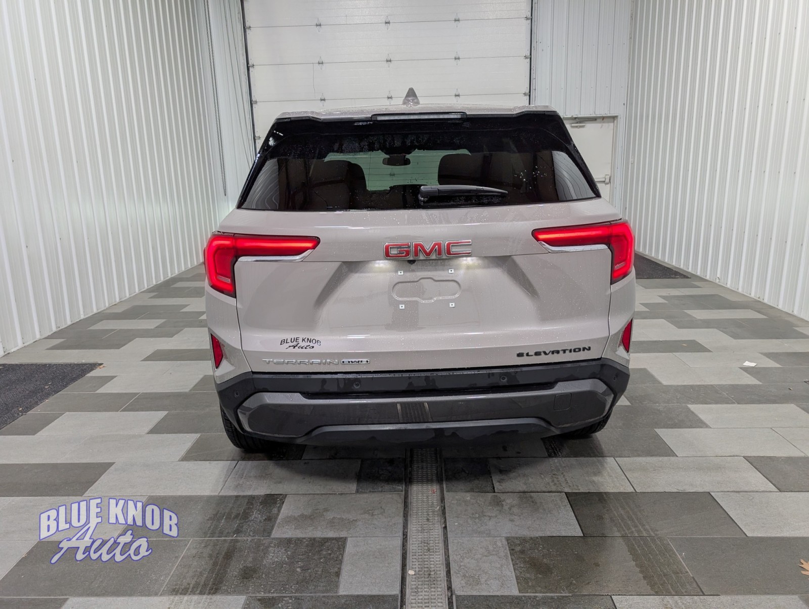 2025 Gmc Terrain Elevation photo 3