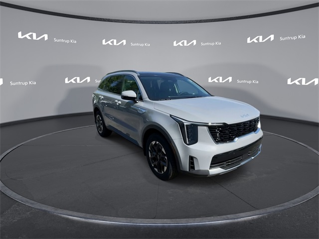 2025 Kia Sorento S photo 3
