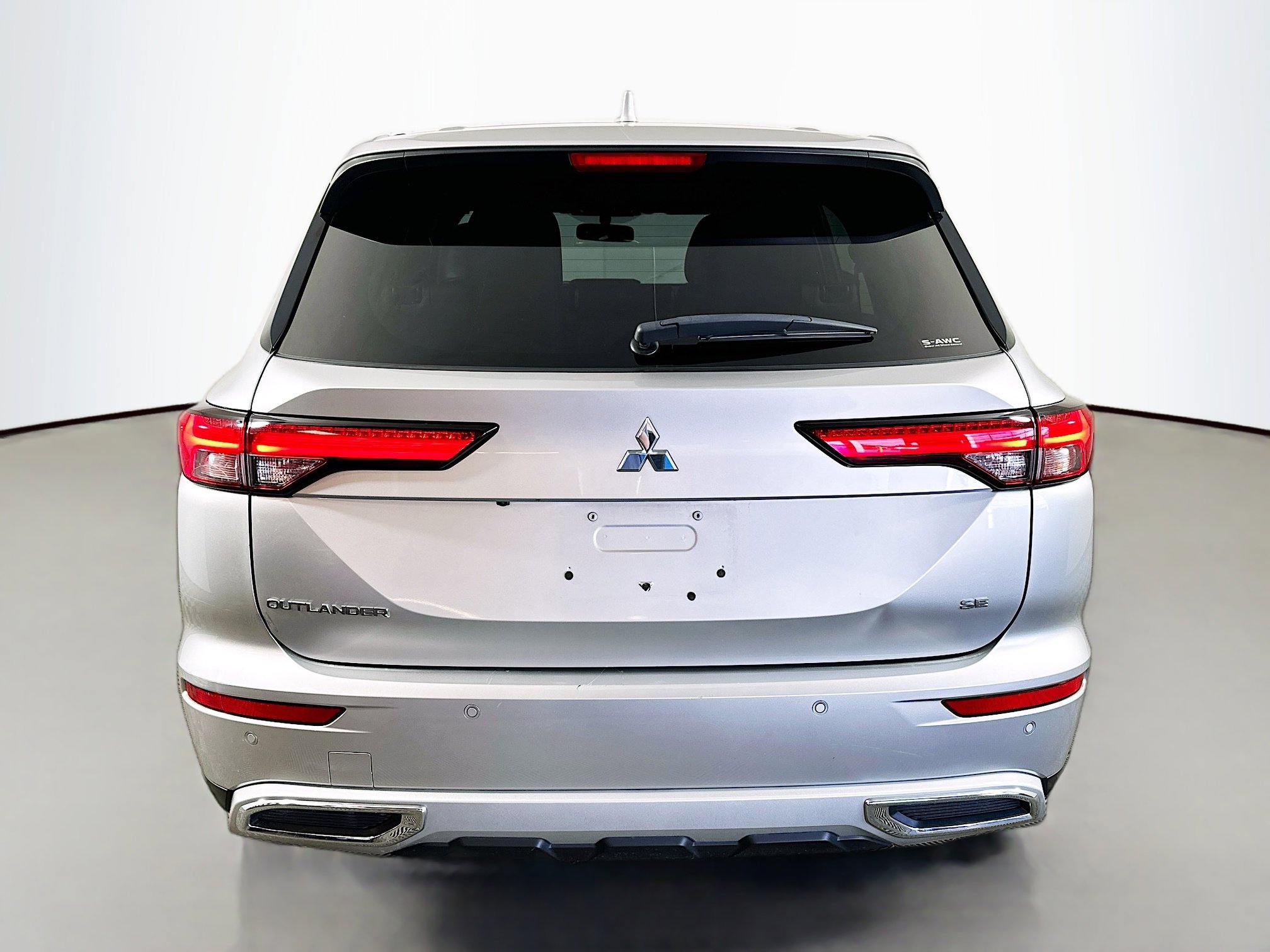 2022 Mitsubishi Outlander Black Edition LE SEL GT photo 3