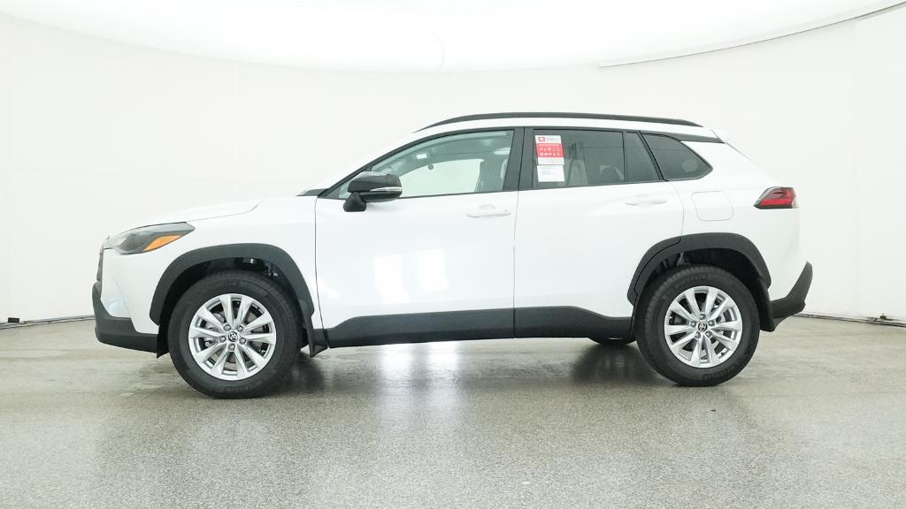 2026 Toyota Corolla Cross LE photo 10