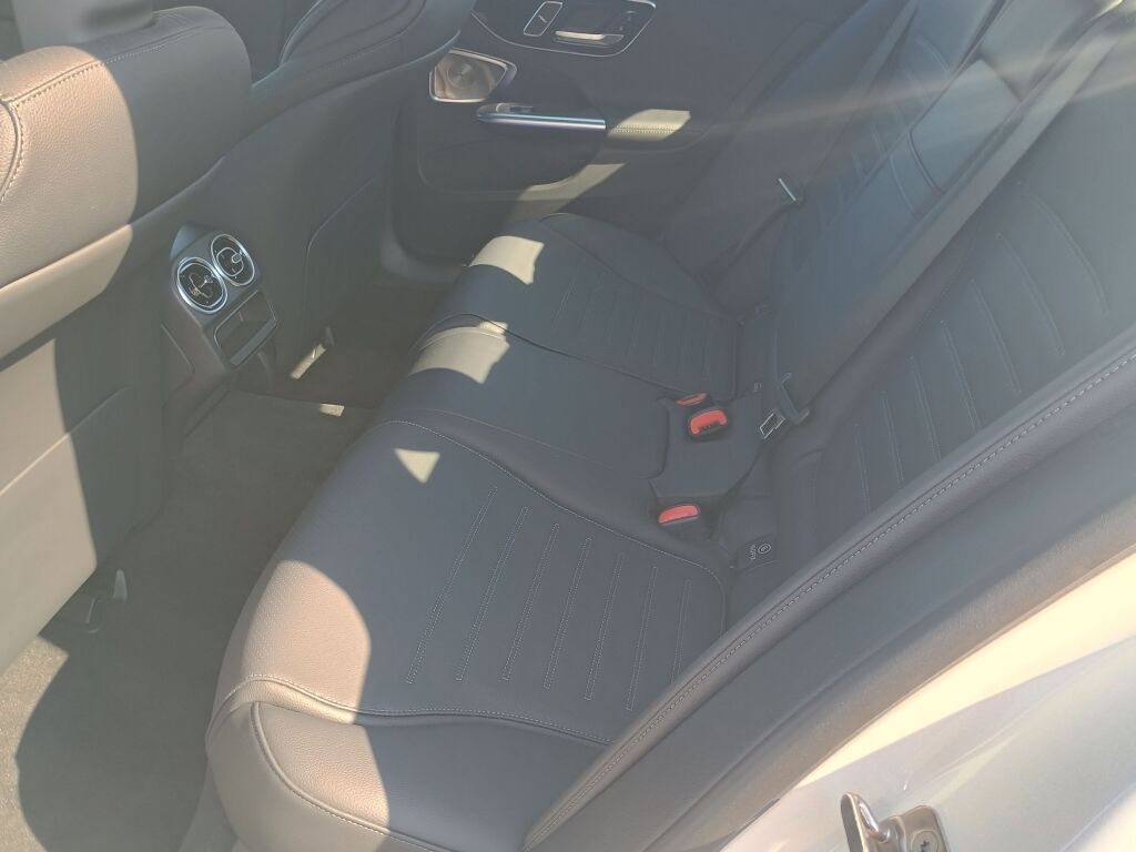 2025 Mercedes Benz C 300 4MATIC photo 16