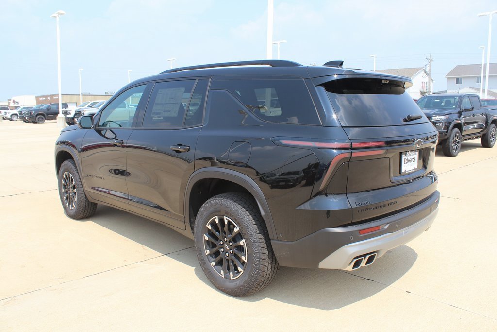 2025 Chevrolet Traverse Z71 photo 5