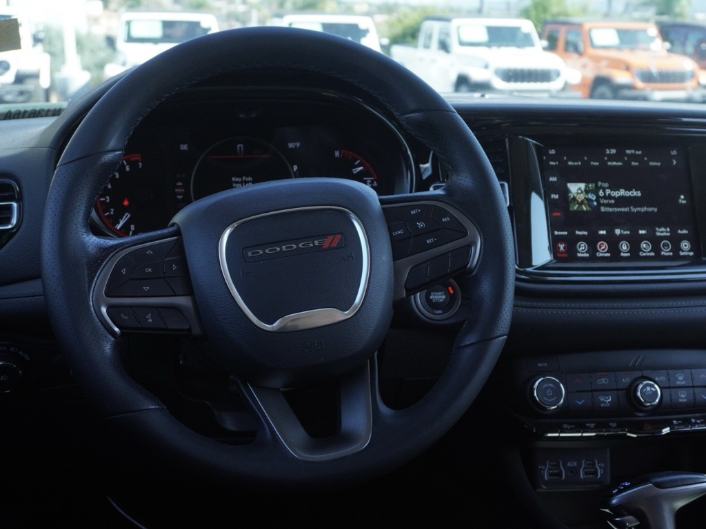 2022 Dodge Durango SXT photo 28