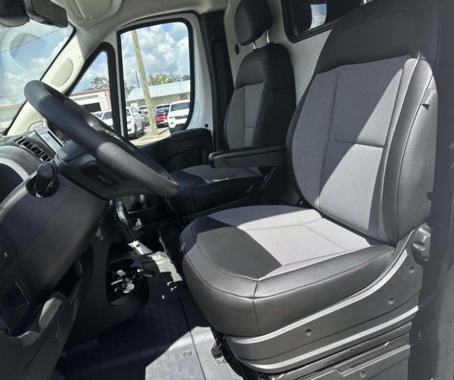 2026 Ram ProMaster 3500 photo 4