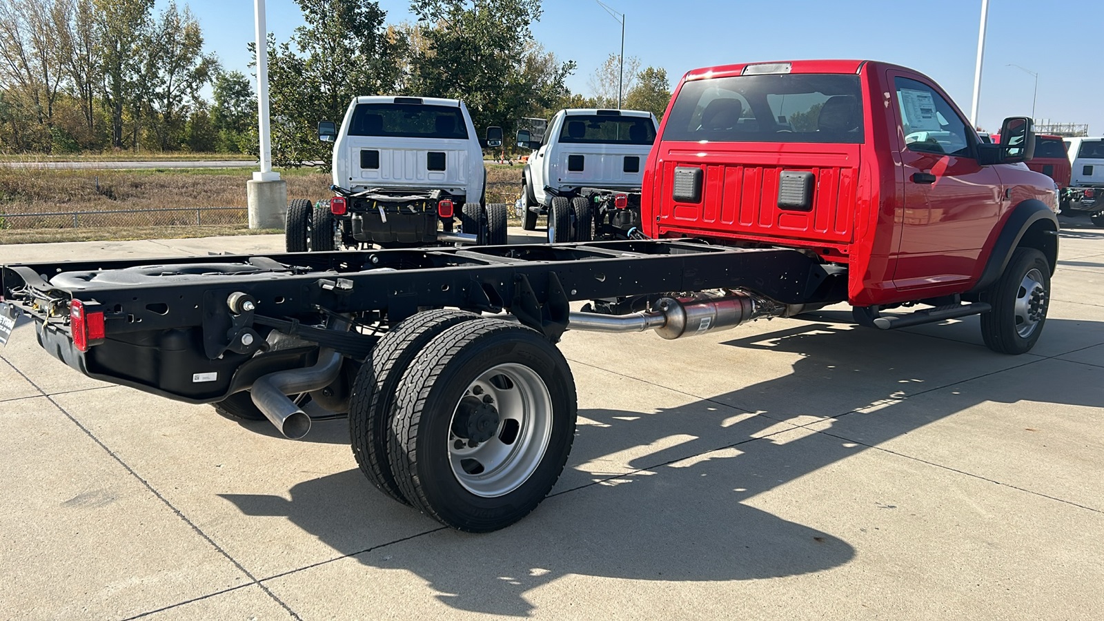 2024 Ram 5500 Tradesman photo 3