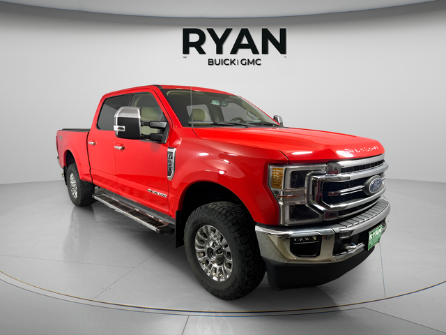 2022 Ford F-350 Super Duty Lariat's photo