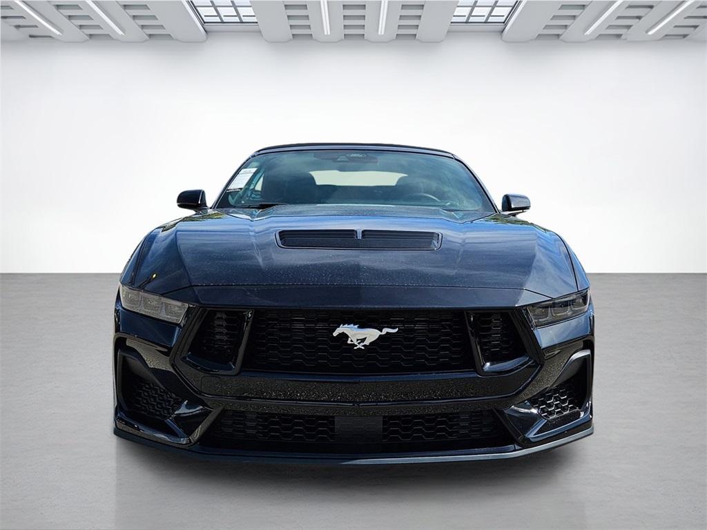 2025 Ford Mustang GT Premium Convertible photo 3