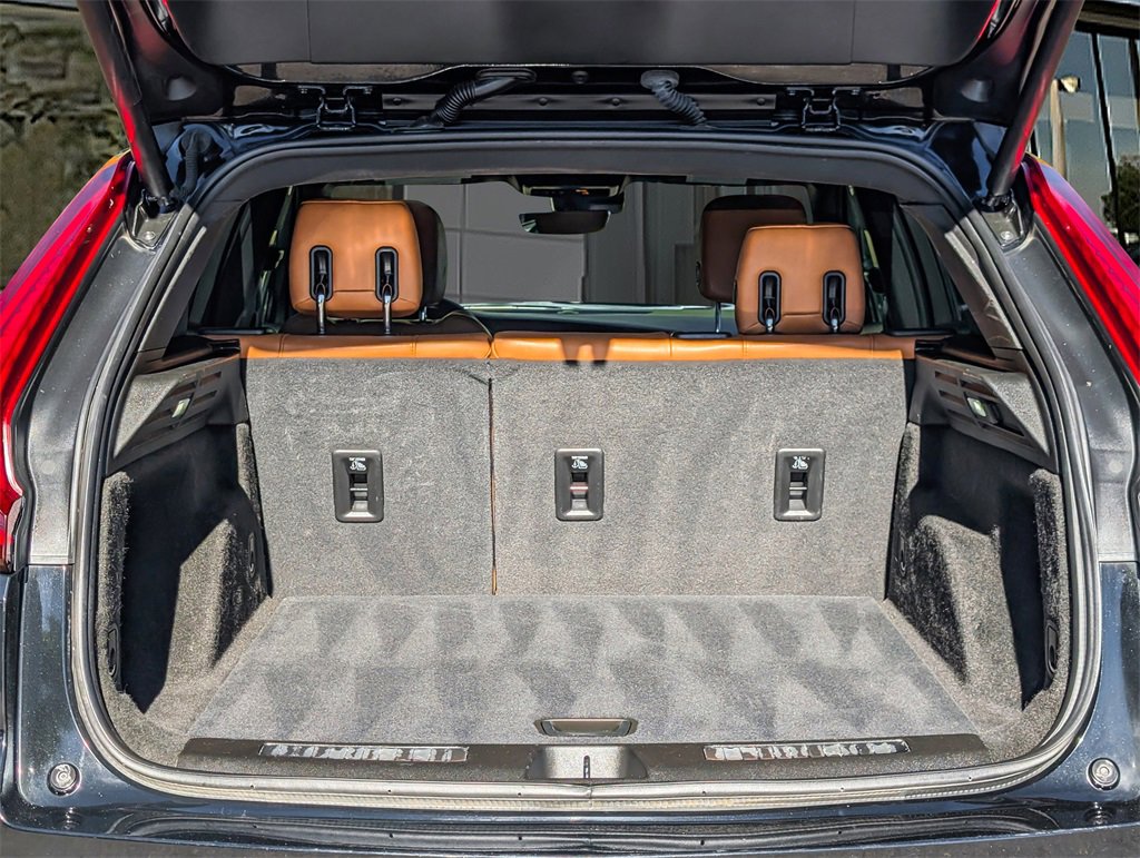 2022 Cadillac XT4 Premium Luxury photo 15