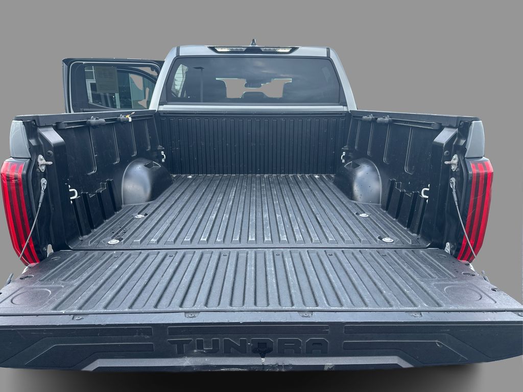 2023 Toyota Tundra SR5 photo 9