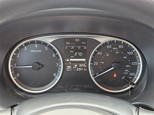 2025 Nissan Kicks Play S photo 3