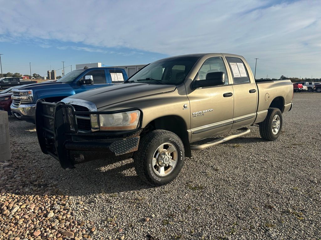 2006 Dodge Ram 3500 SLT photo 2